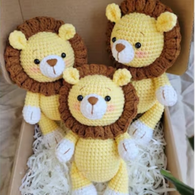 Knitted Lion Stuffed Animal