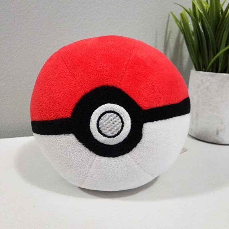 Pokémon Poké Ball Plush Toy